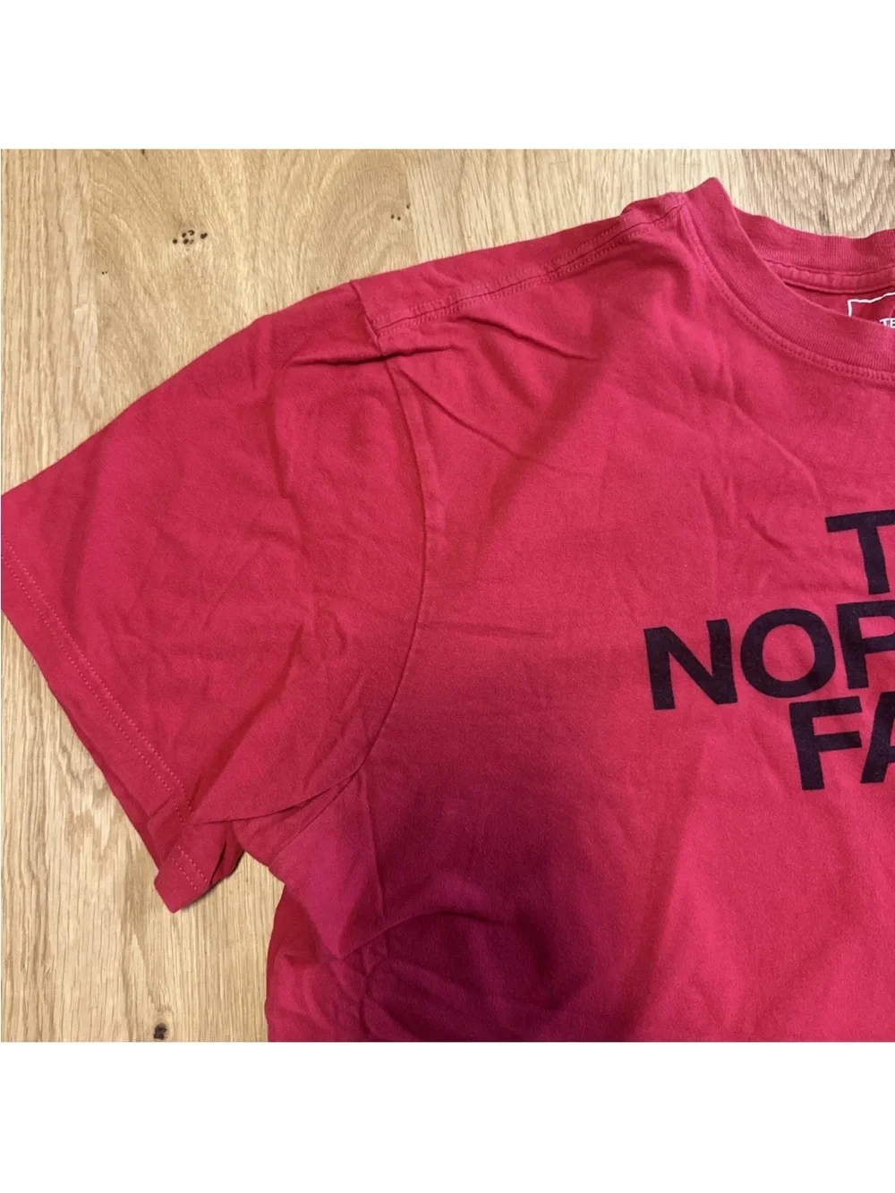 Men’s Northface Red Black Short Sleeve Cotton T Shirt XL